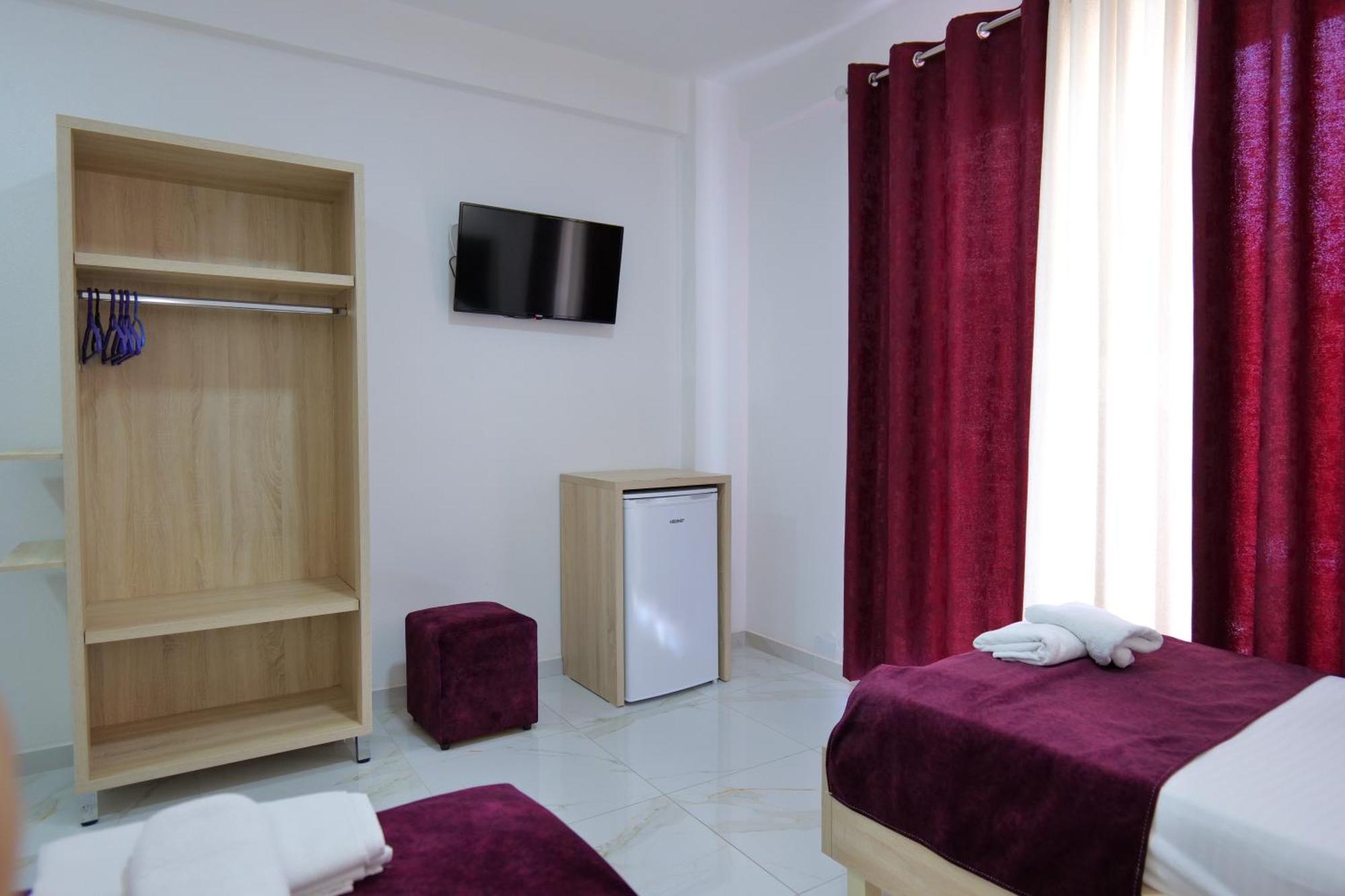 Hotel Vathi Ksamil Exterior photo