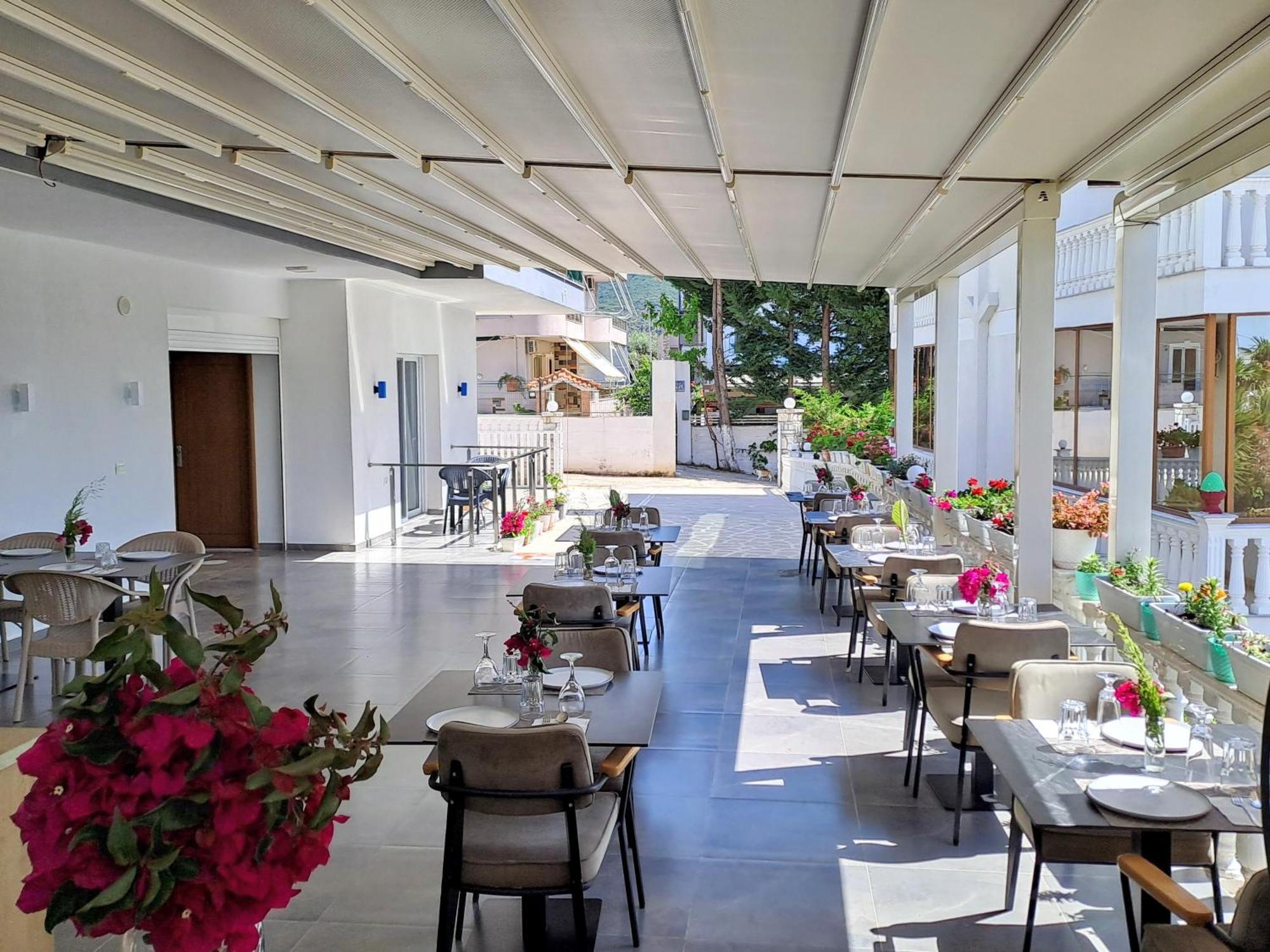 Hotel Vathi Ksamil Exterior photo