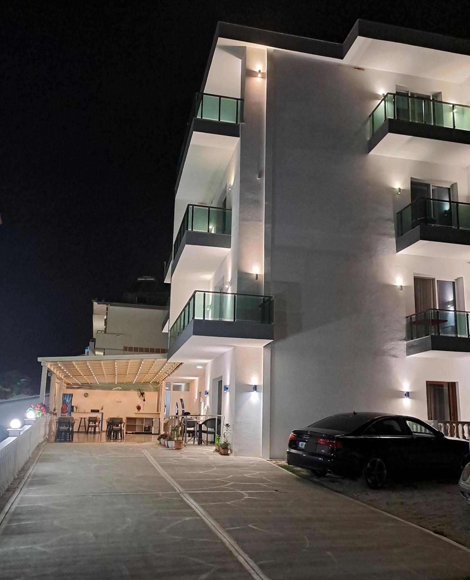 Hotel Vathi Ksamil Exterior photo